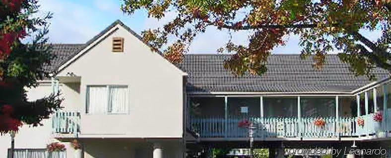 Motel Accolade